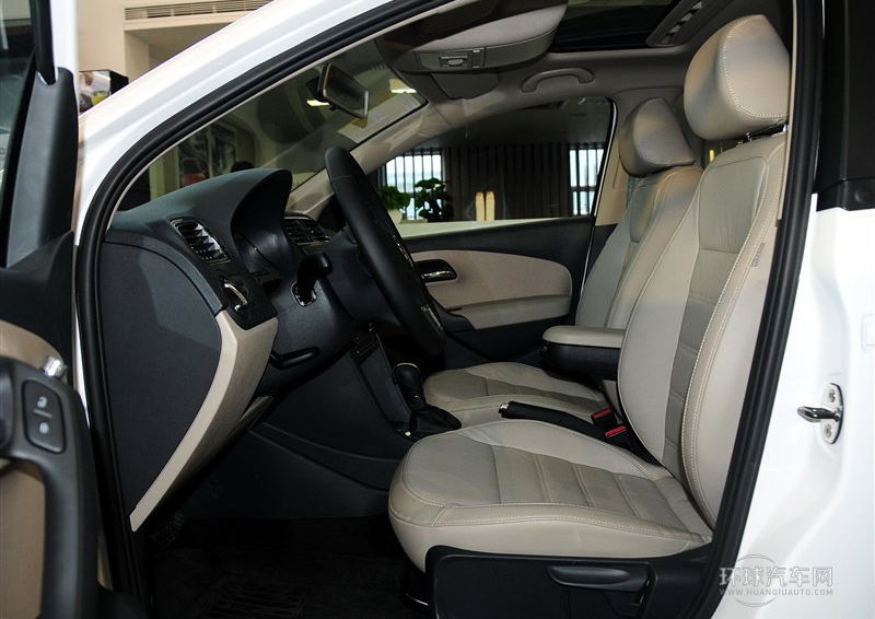 2013款 1.6L 自動(dòng)豪華版