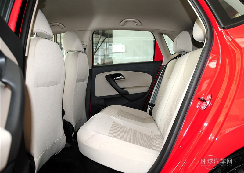 2013款 1.6L 自動舒適版