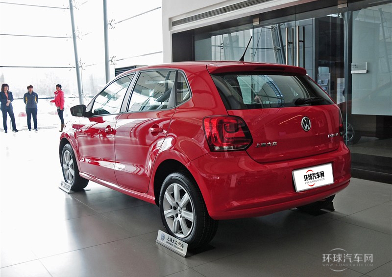 2013款 1.6L 自動(dòng)舒適版