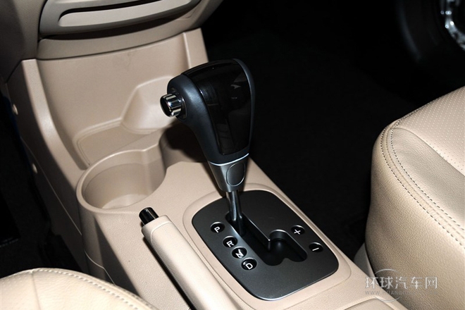 2013款 2.0L 自動兩驅(qū)版DLX