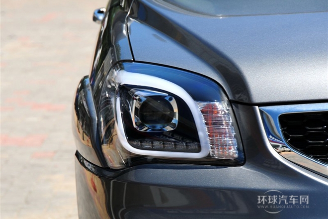 2013款 2.0L 自動兩驅(qū)版DLX