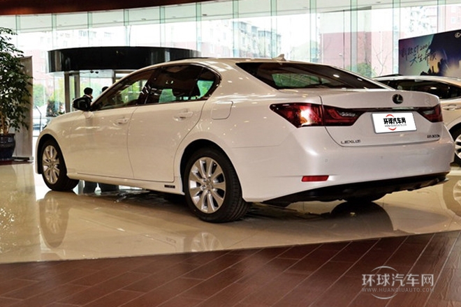2014款 300h 領(lǐng)先版