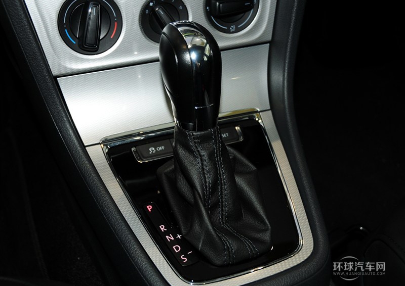 2013款 1.4TSI 自動(dòng)舒適型