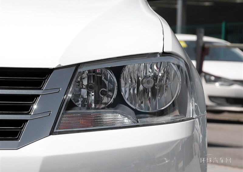 2013款 1.6L 自動(dòng)風(fēng)尚型