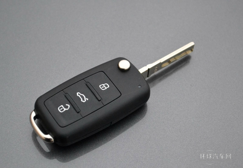 2013款 1.6L 自動(dòng)舒適型