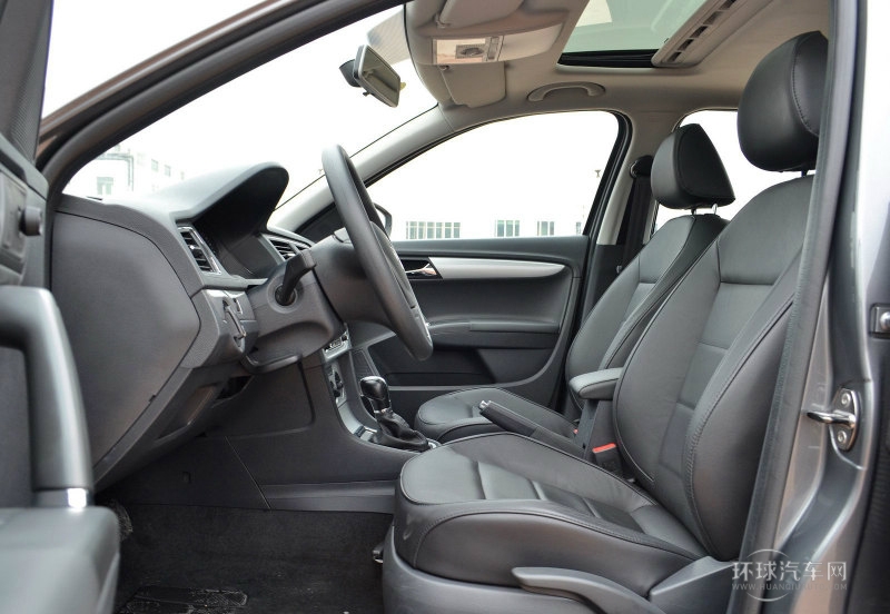2013款 1.6L 自動(dòng)舒適型