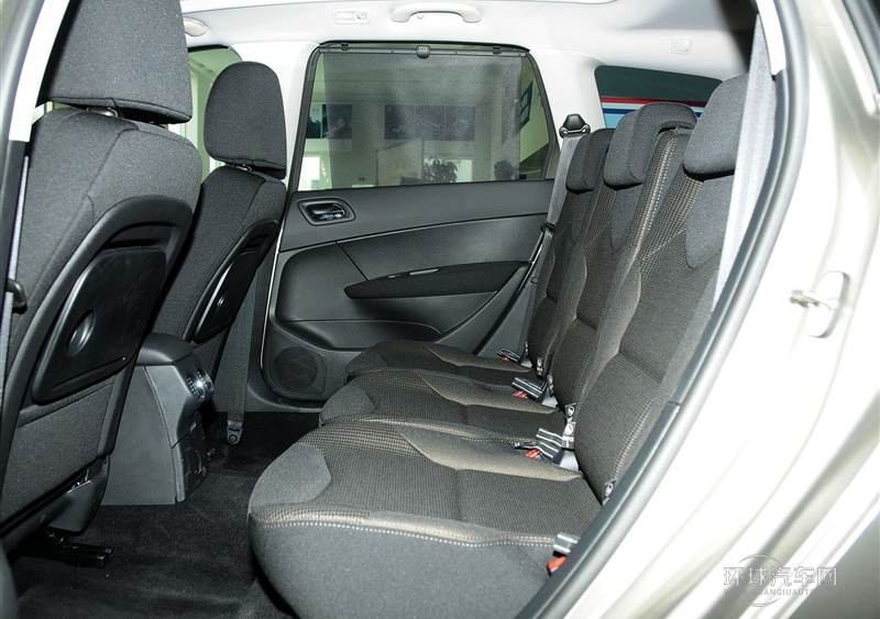 2013款 1.6T SW 時(shí)尚型