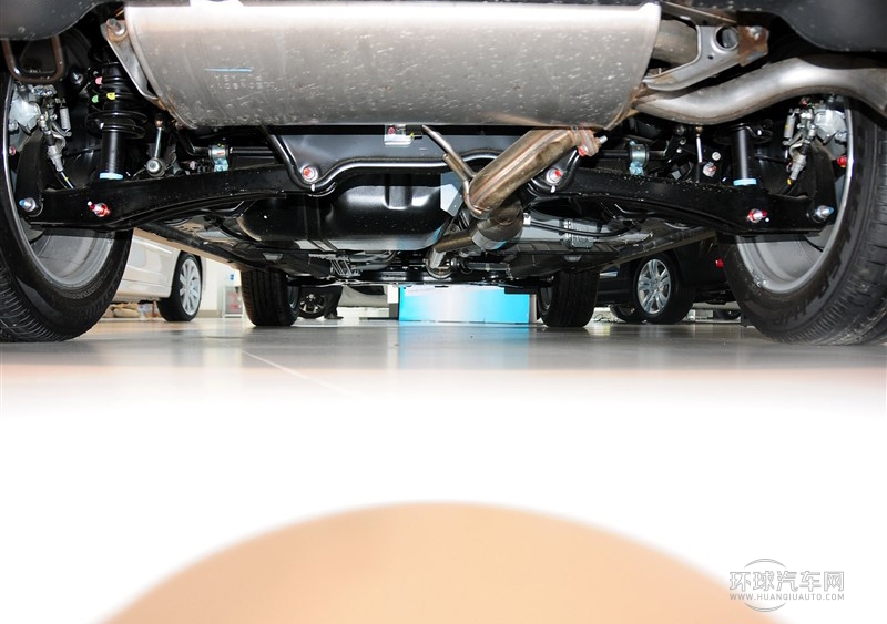 2013款 2.0L 兩驅(qū)豪華型