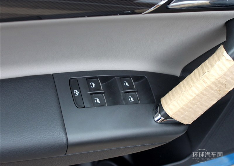 2014款 1.6L 自動型