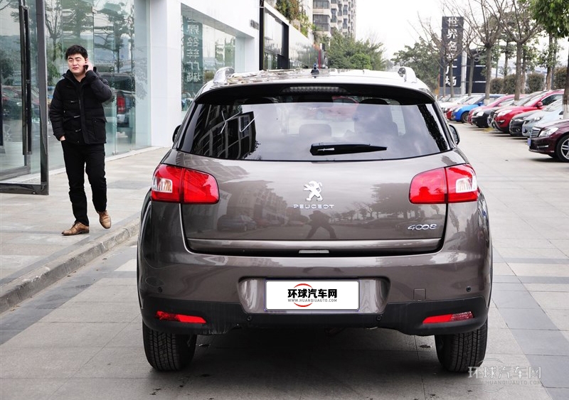 2013款 2.0L 兩驅(qū)進(jìn)取型