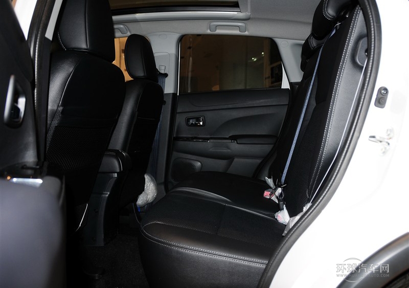 2013款 2.0L 四驅(qū)豪華型