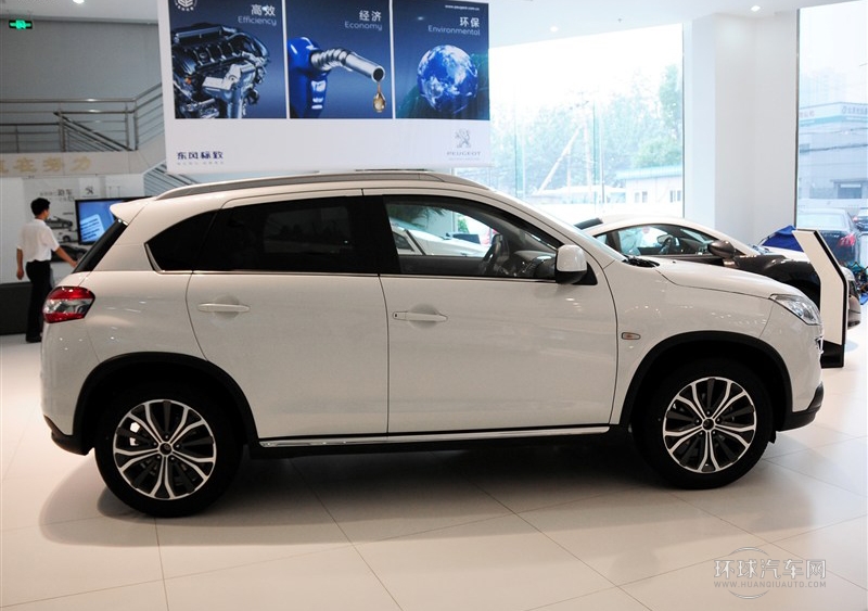 2013款 2.0L 四驅(qū)豪華型