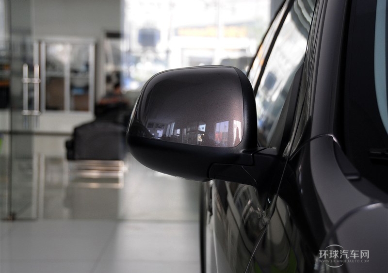 2013款 2.0L 四驅(qū)時(shí)尚型