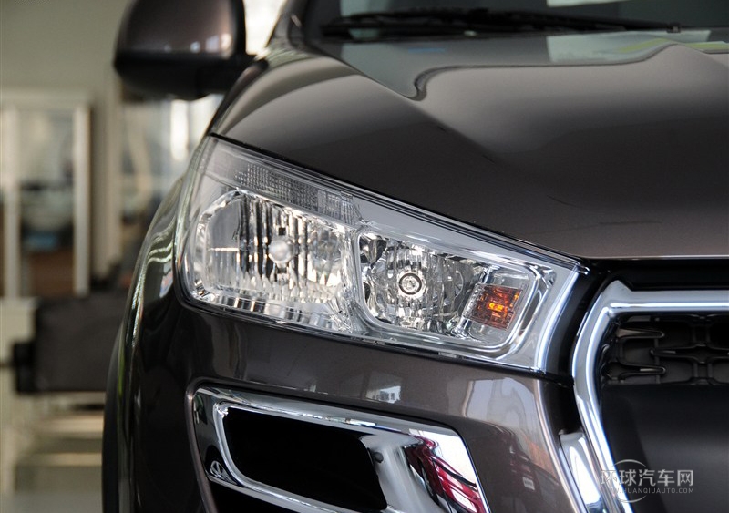 2013款 2.0L 四驅(qū)時(shí)尚型