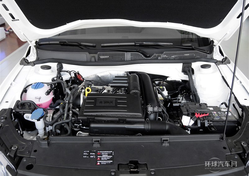 2013款 改款 1.4TSI 手動(dòng)舒適版