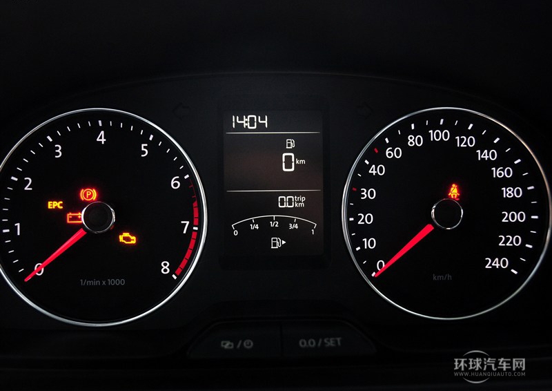 2013款 改款 1.4TSI 手動(dòng)舒適版