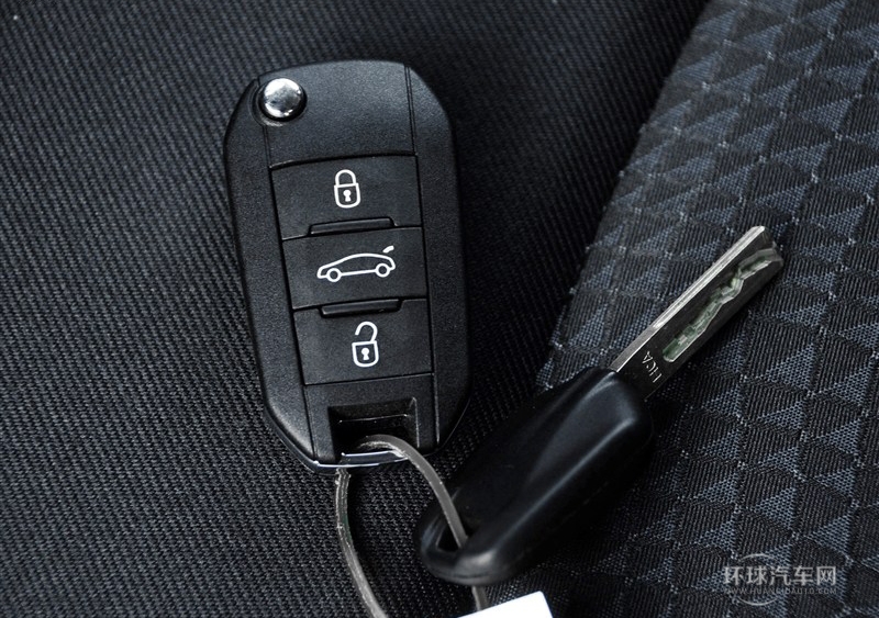 2014款 1.6L 自動豪華版
