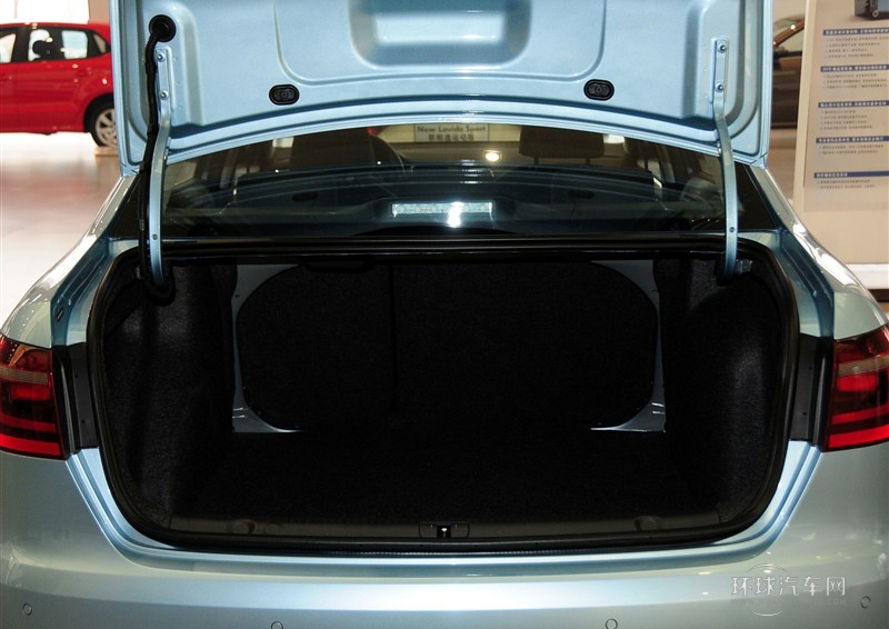 2014款 1.4TSI DSG藍(lán)驅(qū)技術(shù)版