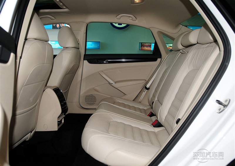 2014款 1.8TSI DSG御尊導(dǎo)航版