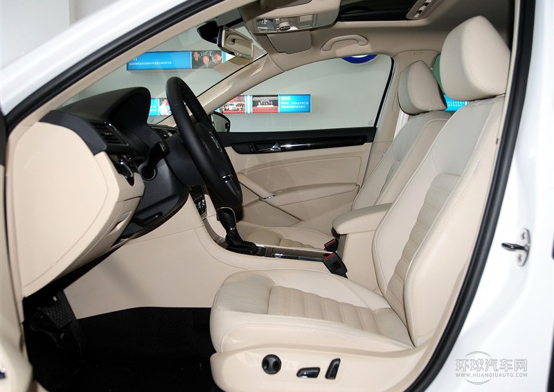 2014款 1.8TSI DSG御尊導(dǎo)航版