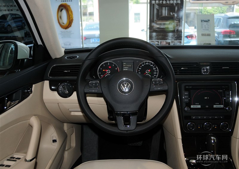 2014款 1.8TSI DSG御尊導(dǎo)航版