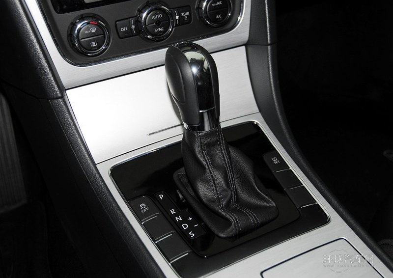 2014款 1.8TSI DSG尊榮導(dǎo)航版