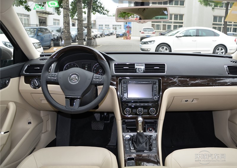 2014款 2.0TSI DSG御尊導(dǎo)航版