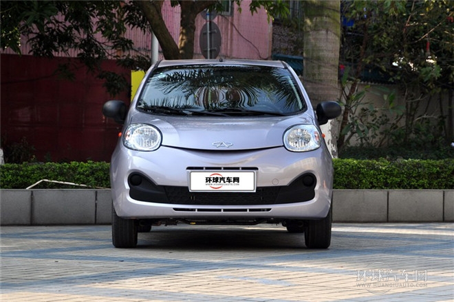 2013款 1.0L 手動(dòng)時(shí)尚版