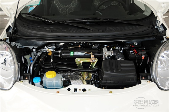 2013款 1.0L 手動(dòng)快樂版