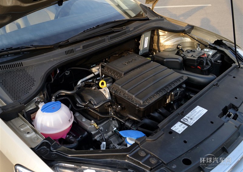 2013款 1.6L 手動(dòng)豪華版