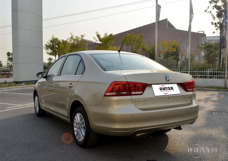 2013款 1.6L 手動(dòng)豪華版