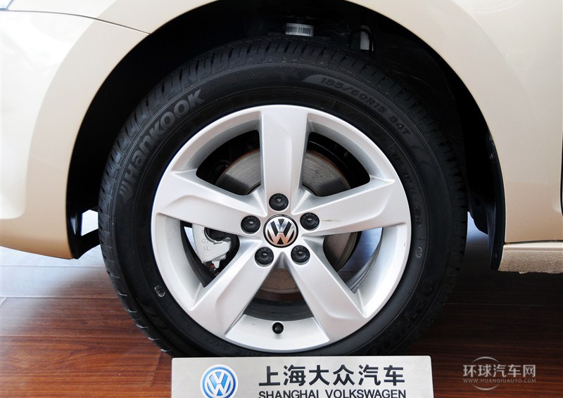 2013款 1.6L 自動(dòng)舒適版