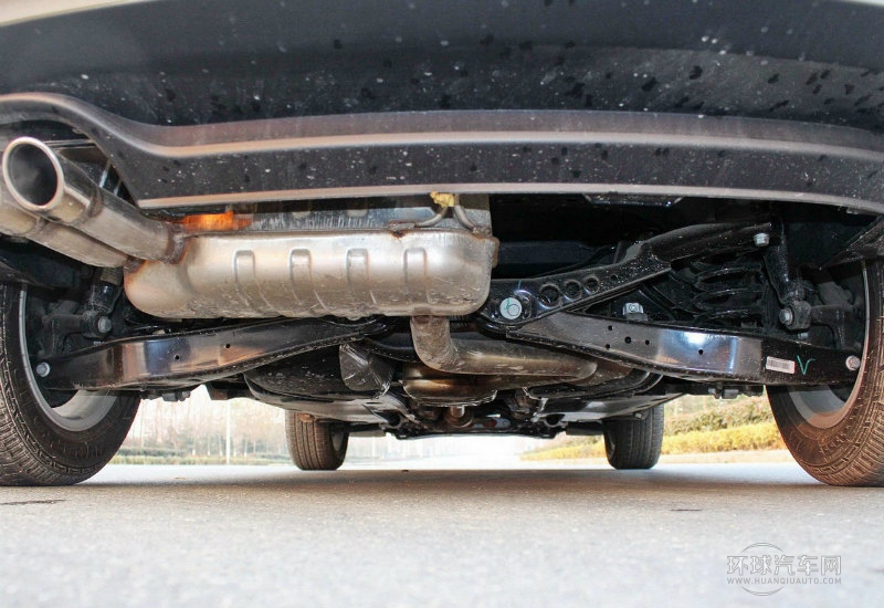 2013款 1.8TSI 手動兩驅(qū)風(fēng)尚版