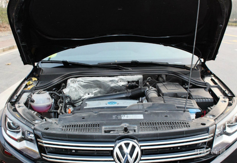 2013款 1.8TSI 手動(dòng)兩驅(qū)風(fēng)尚版