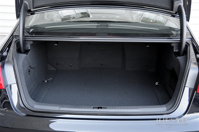 2014款 30 FSI 豪華型