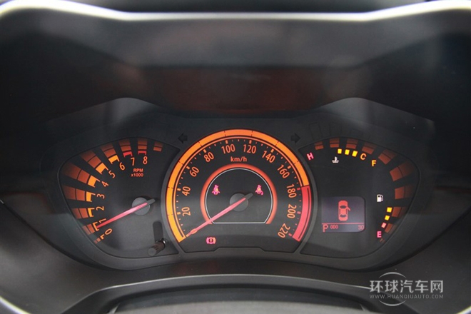2013款1.6L自動(dòng)ESP 尊貴版