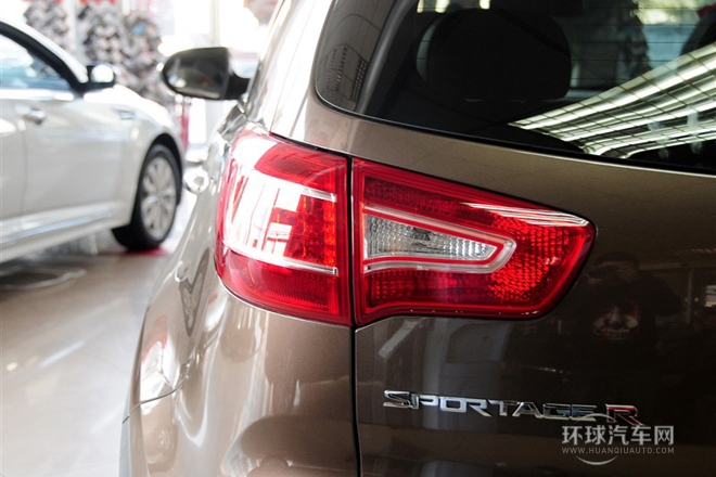 2014款 2.0L 自動(dòng)兩驅(qū)版Premium Special