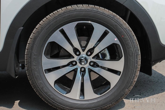 2014款 2.0L 自動兩驅(qū)版Premium