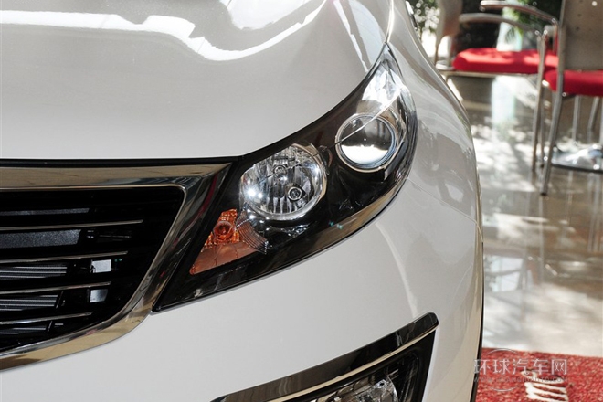 2014款 2.0L 自動兩驅(qū)版DLX