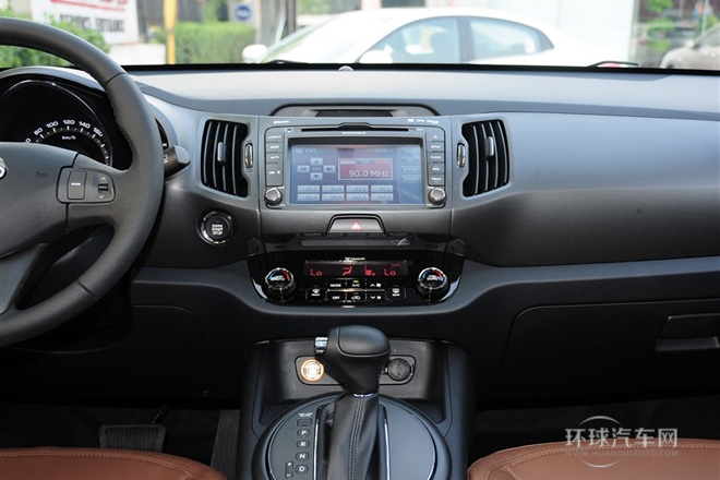 2014款 2.0L 自動兩驅(qū)版GLS