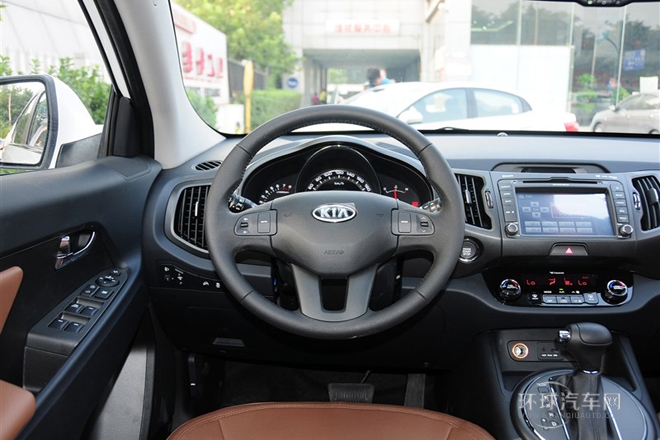 2014款 2.0L 自動(dòng)兩驅(qū)版GLS