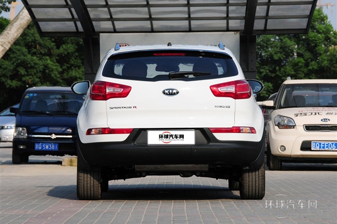 2014款 2.0L 自動(dòng)兩驅(qū)版GLS