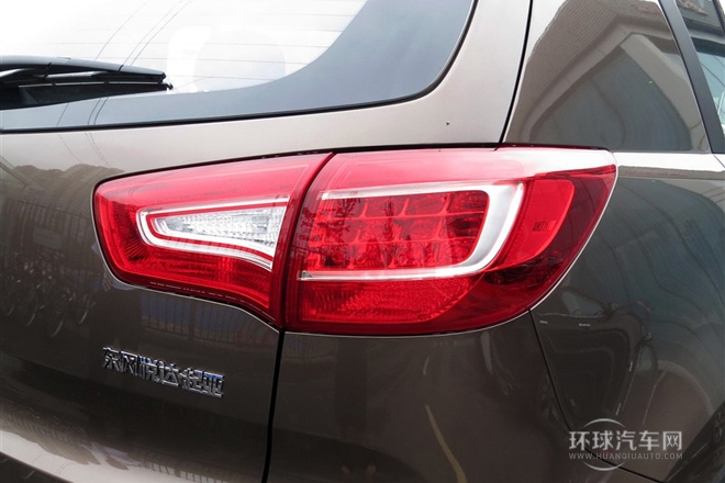 2014款 2.0L 手動兩驅(qū)版GL