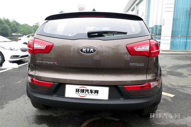 2014款 2.0L 手動(dòng)兩驅(qū)版GL