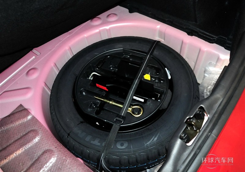 2013款 1.6L 手動(dòng)CROSS
