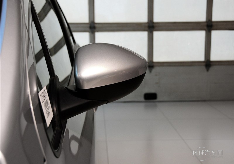 2013款 兩廂 1.6L 手動(dòng)舒適版