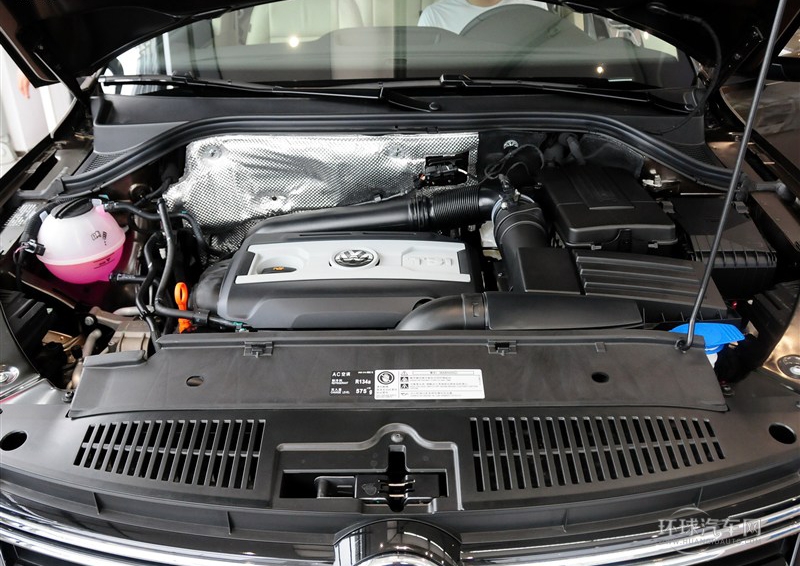 2013款 1.8TSI 自動(dòng)兩驅(qū)舒適版