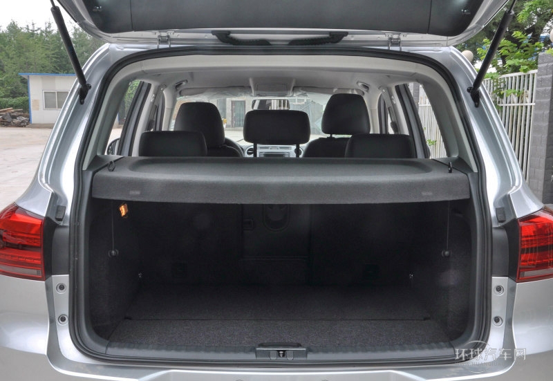 2013款 1.8TSI 自動四驅(qū)舒適版
