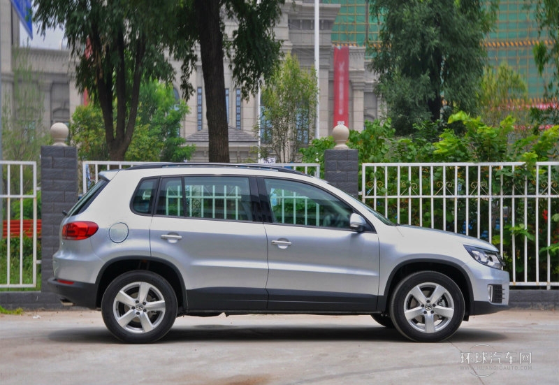2013款 1.8TSI 自動四驅(qū)舒適版