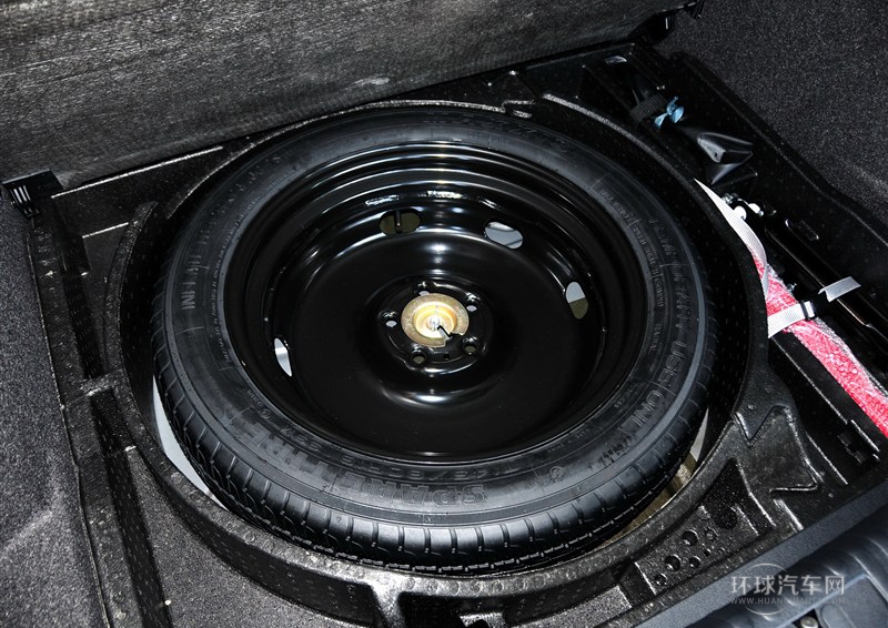 2013款 2.0TSI 自動四驅(qū)旗艦版